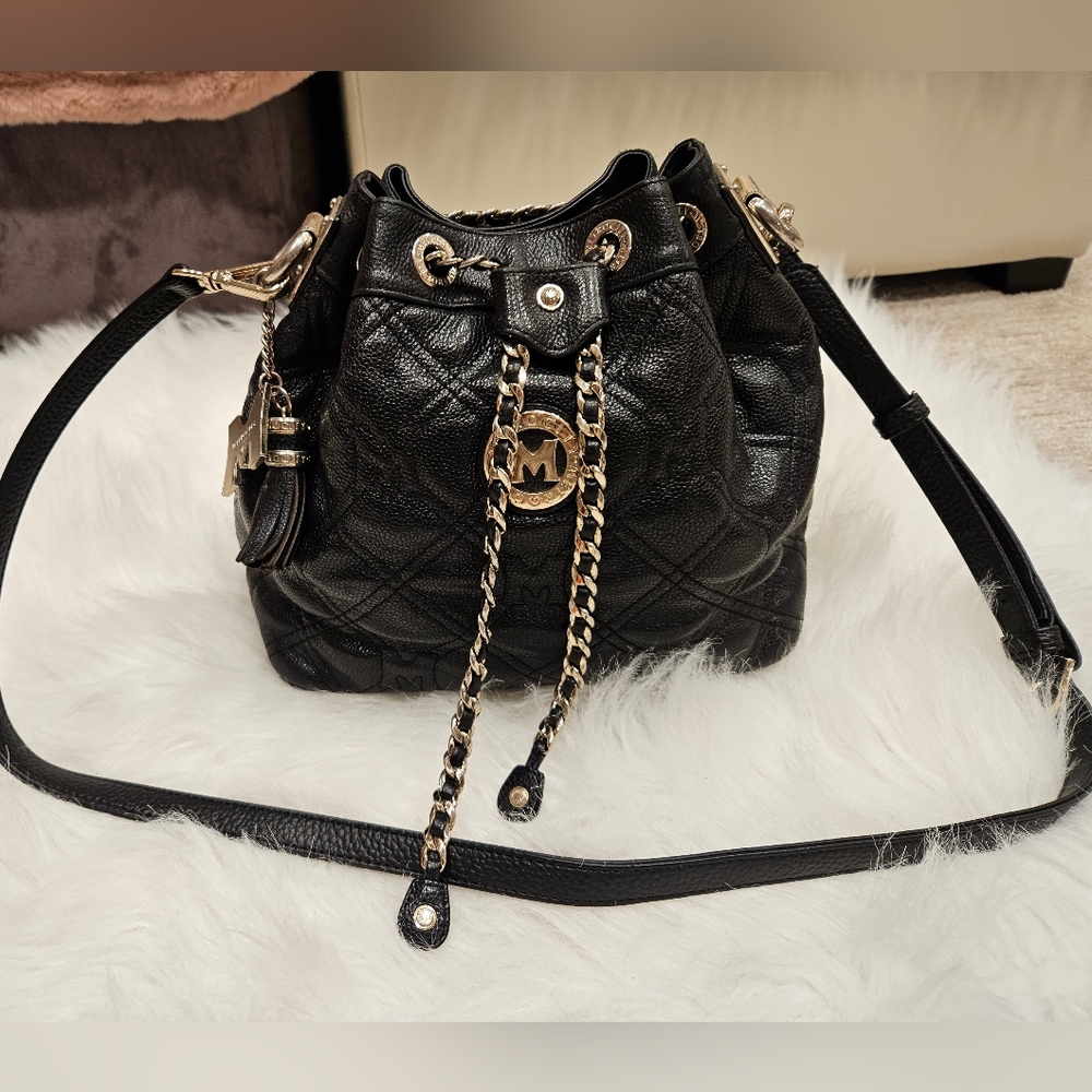 Merocity bucket bag